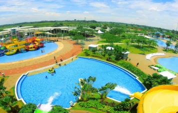 Go Wet Waterpark Grand Wisata Bekasi